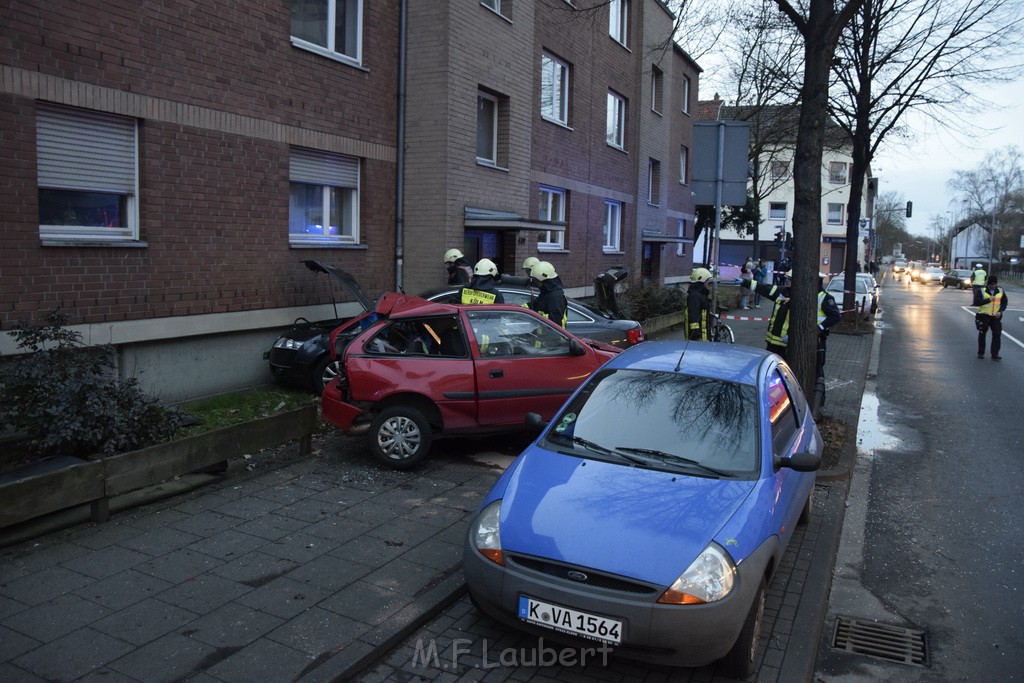 VU Koeln Porz Mitte Hauptstr P112.JPG - Miklos Laubert